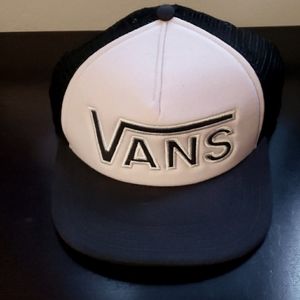 Vans Off The Wall Women's Drop V Trucker Hat Cap